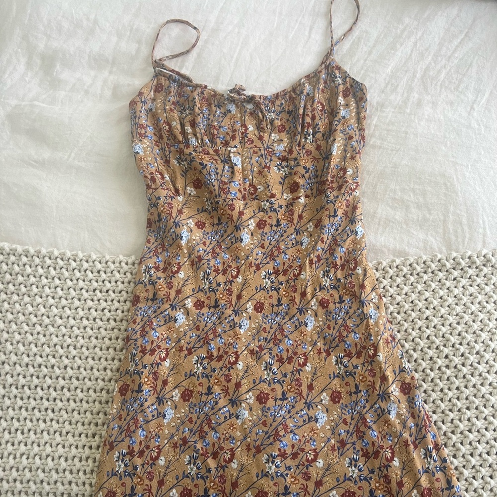 Aritzia Wilfred Dress